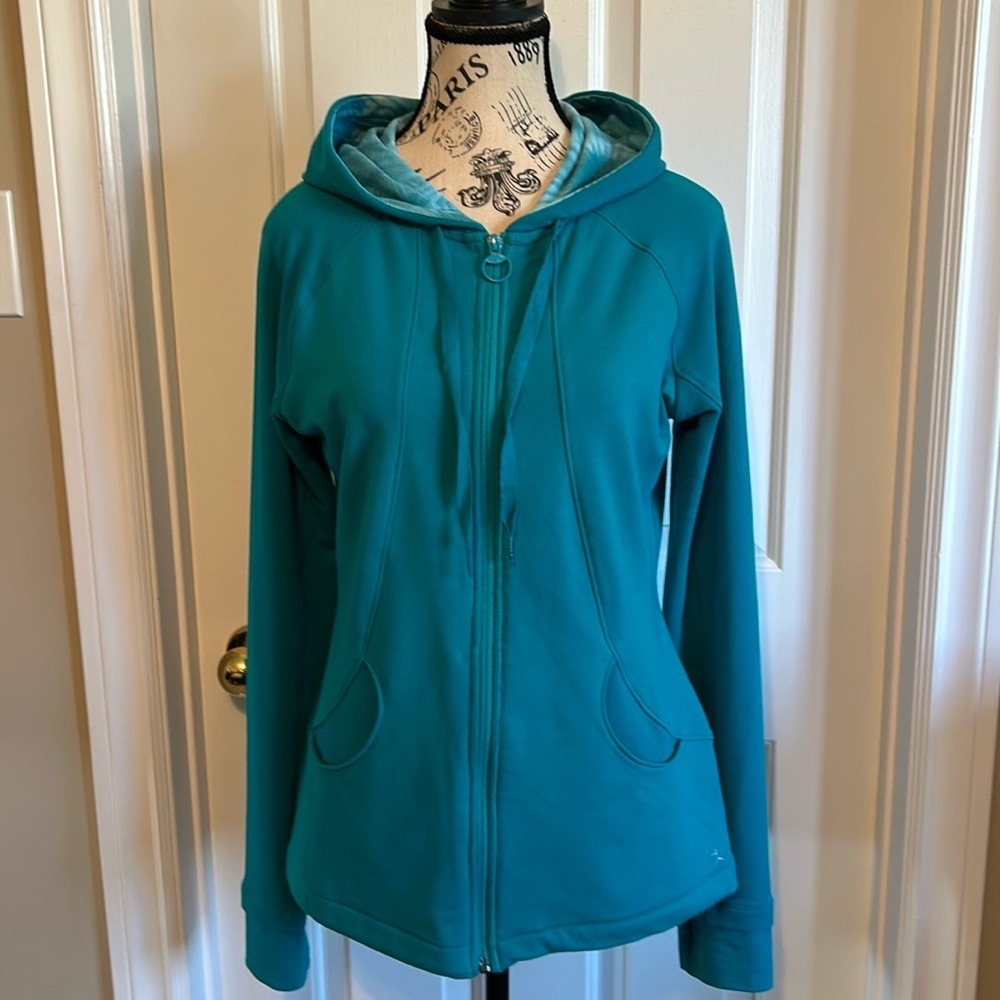 DANSKIN HOODIE Size M